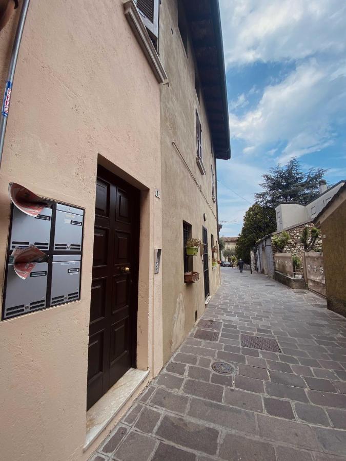 Antico Borgo Leilighet Desenzano del Garda Eksteriør bilde