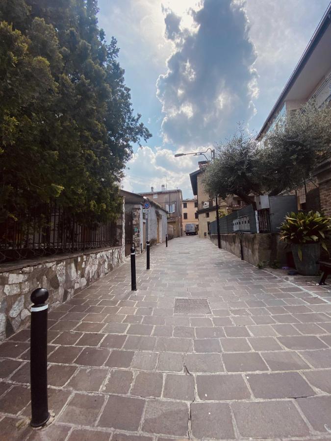 Antico Borgo Leilighet Desenzano del Garda Eksteriør bilde